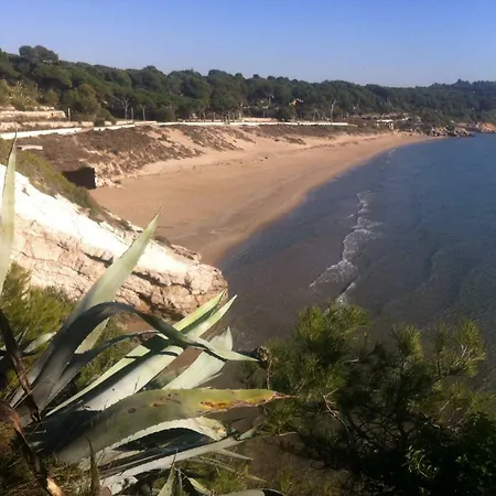 Entre Tres Playas Selectas *